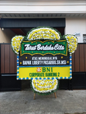 Papan Bunga Duka di Panyabungan Timur