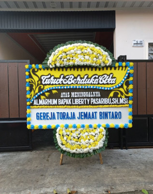 Papan Bunga Duka di Panyabungan Timur